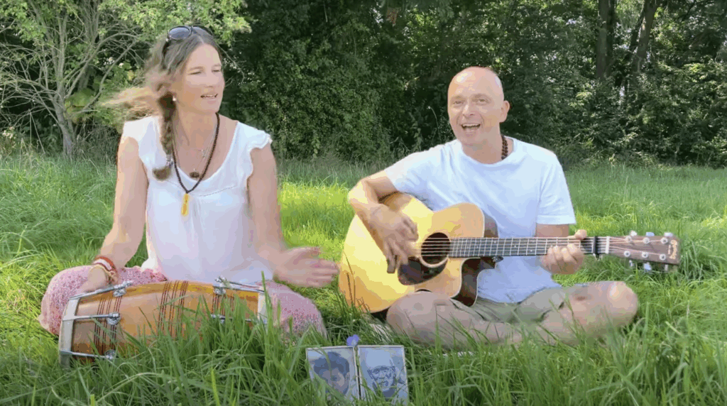 Sahankara mit Frau